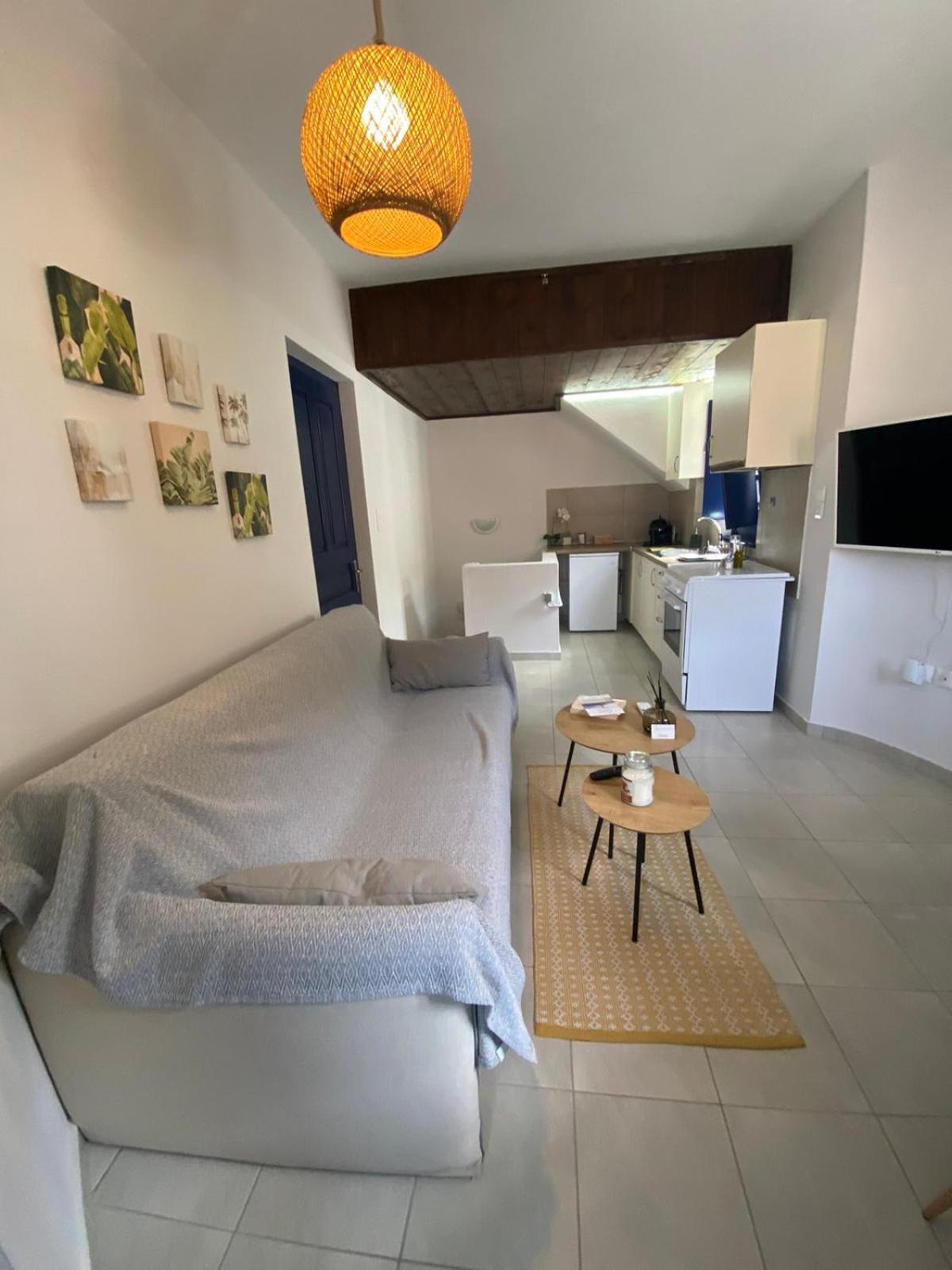 Apartamento Oros Eros Hidra Habitación foto